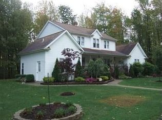 6071 State Route 322, Windsor, OH 44099