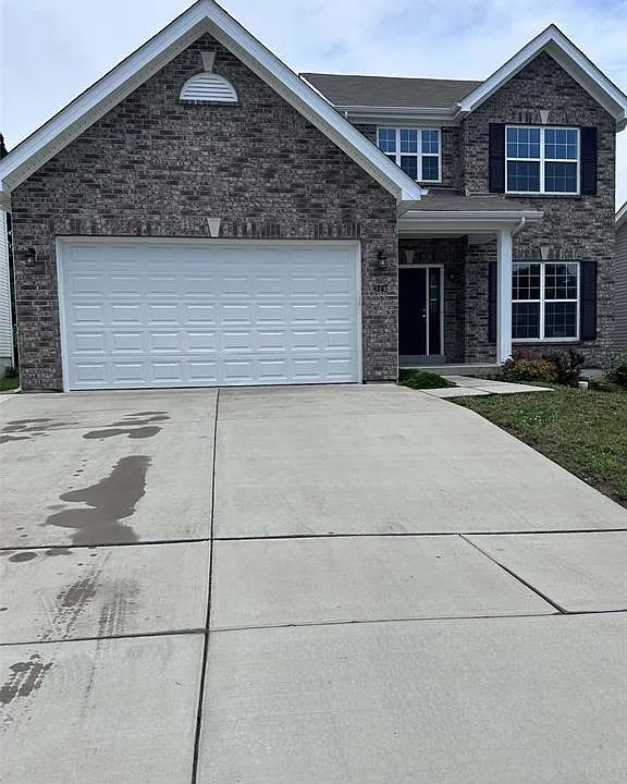 4283 Lions Chase Dr