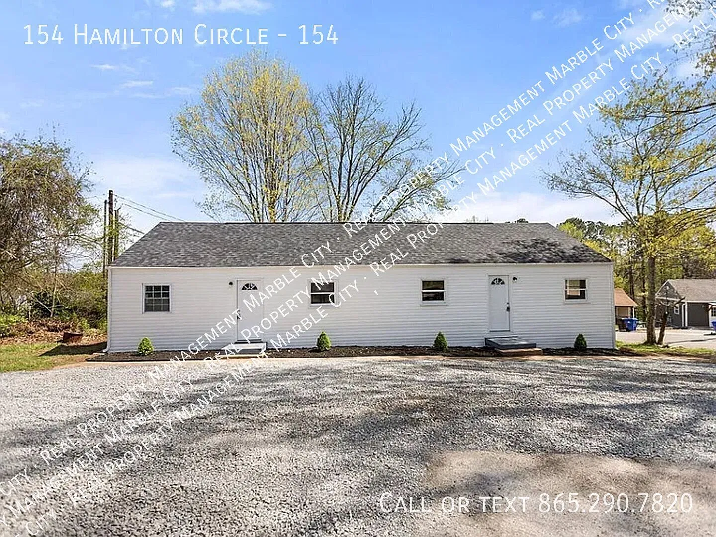 Newly Renovated home in Oak Ridge! — Photo 1