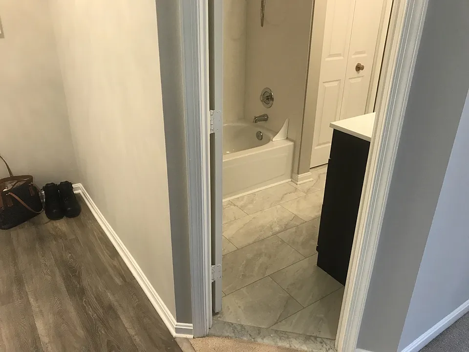 9808 Lake Pointe Ct #301