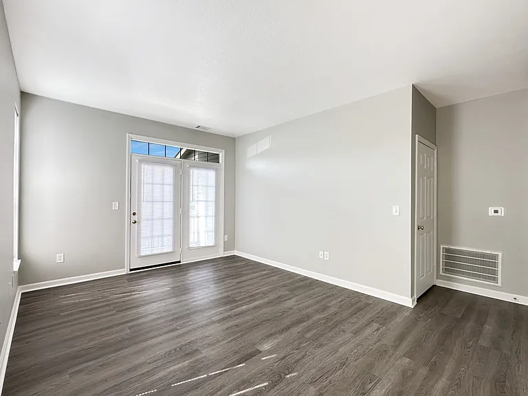 Beaver Creek Apartments — Photo 27