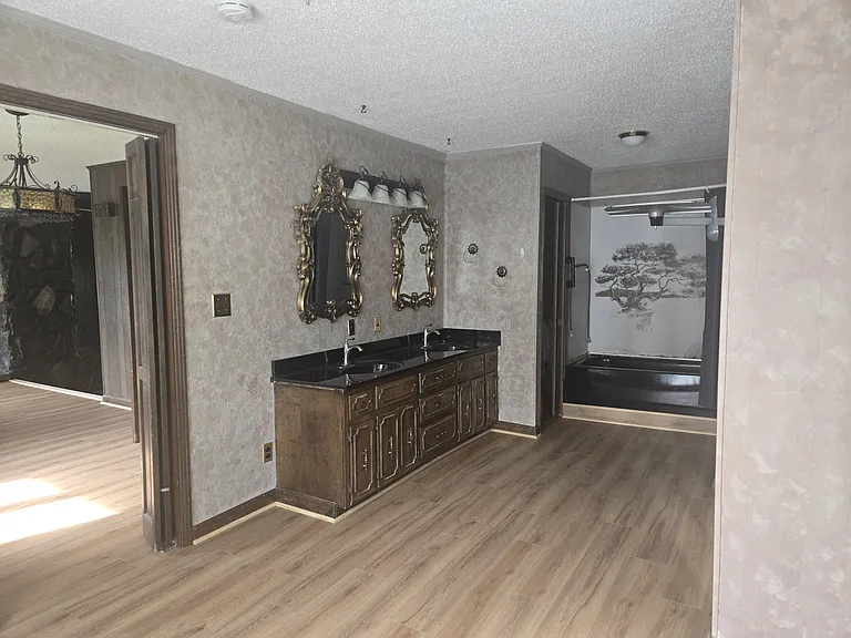 2126 Nunley St — Photo 5