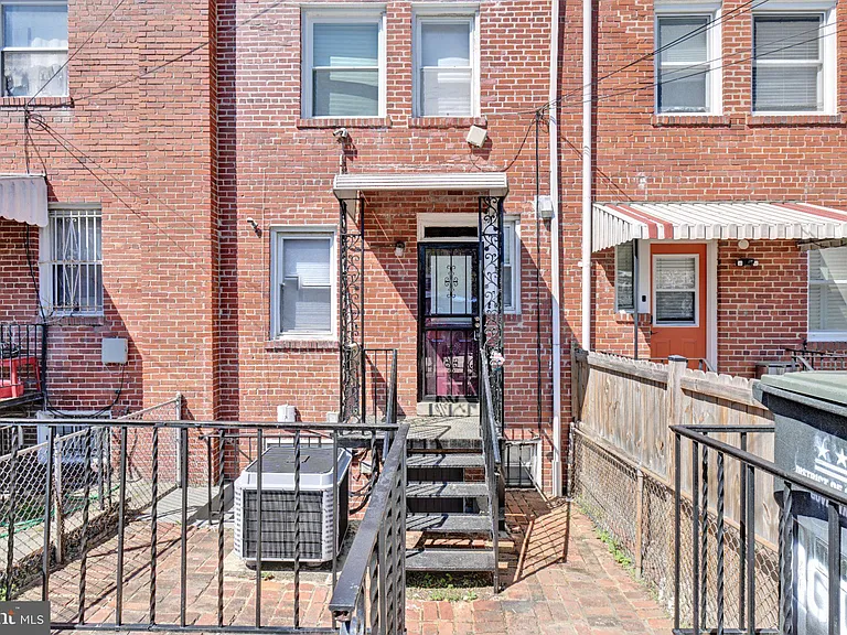 4607 N Capitol St NE — Photo 24