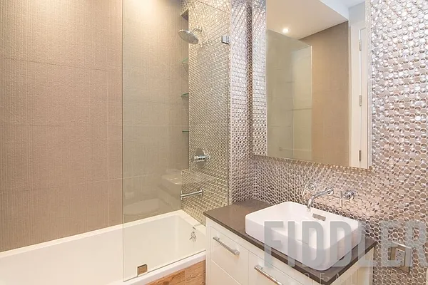 Rented by The KCI Group | media 149