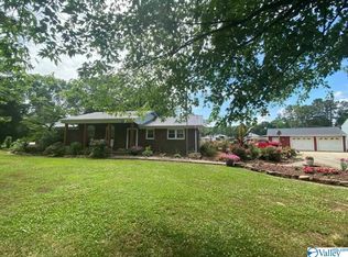 1510 Whitesboro Rd, Boaz, AL 35956