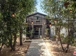 226 S Rimpau Blvd, Los Angeles, CA 90004