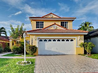 15964 SW 82nd St, Miami, FL 33193