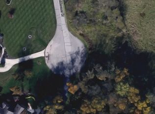 8170 Foldenauer Dr, Howell, MI 48843