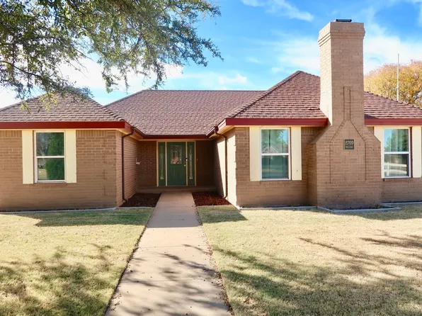 2709 Holliday St, Plainview, TX 79072