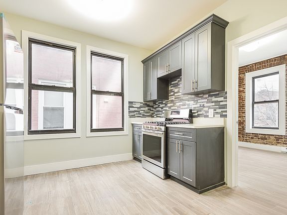 2nd image of 31-38 34th St #2Y