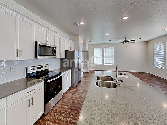 3rd image of 5992 W South Jordan Pkwy
