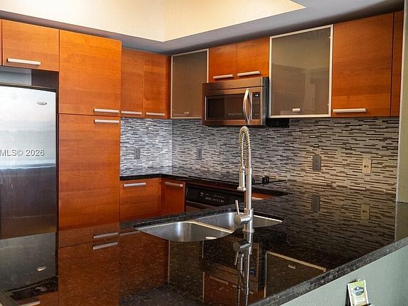 2nd image of 2030 S Douglas Rd APT 414