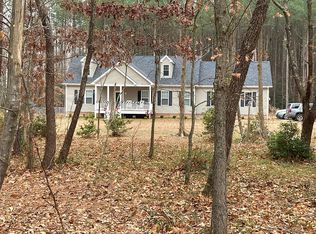 420 Weeks Rd, Water View, VA 23180