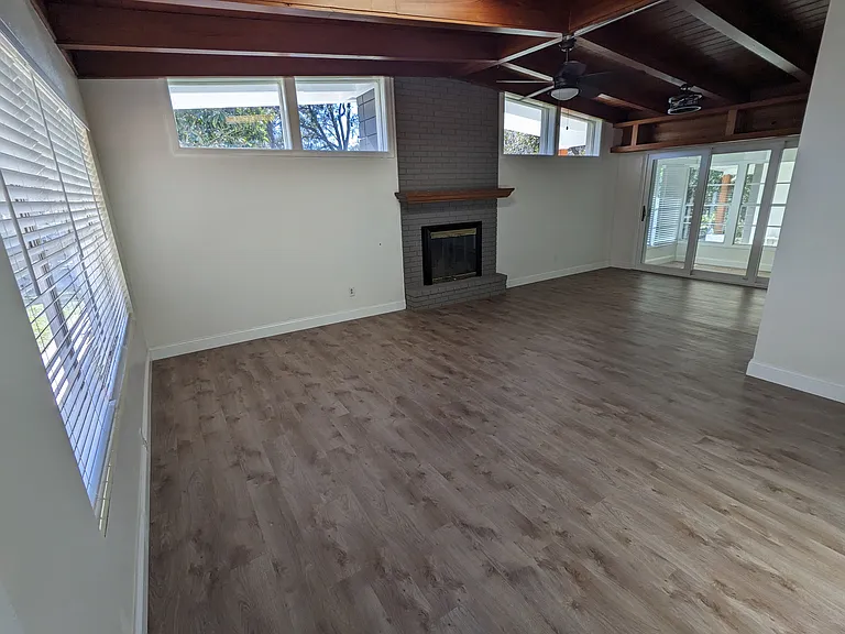 4038 NW 13th Ave — Photo 4