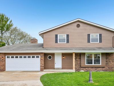 4898 W Abbott AVENUE, Greenfield, WI, 53220
