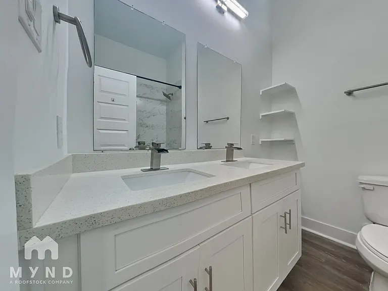 7922 Jester St #B — Photo 8