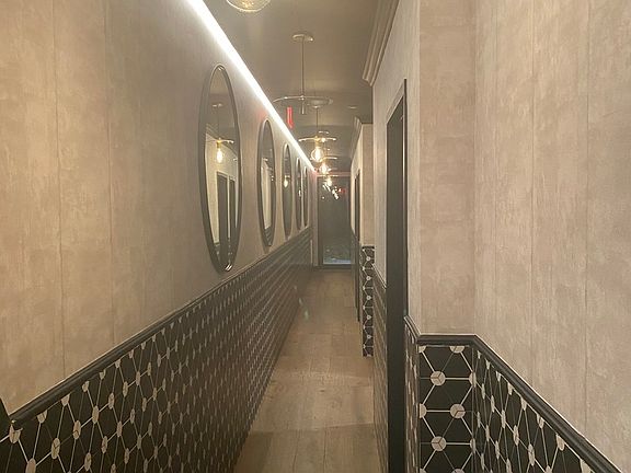 4th image of 484 Gates Ave Penthouse C
