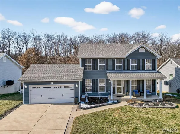 117 Stone Post Ln, Wentzville, MO 63385