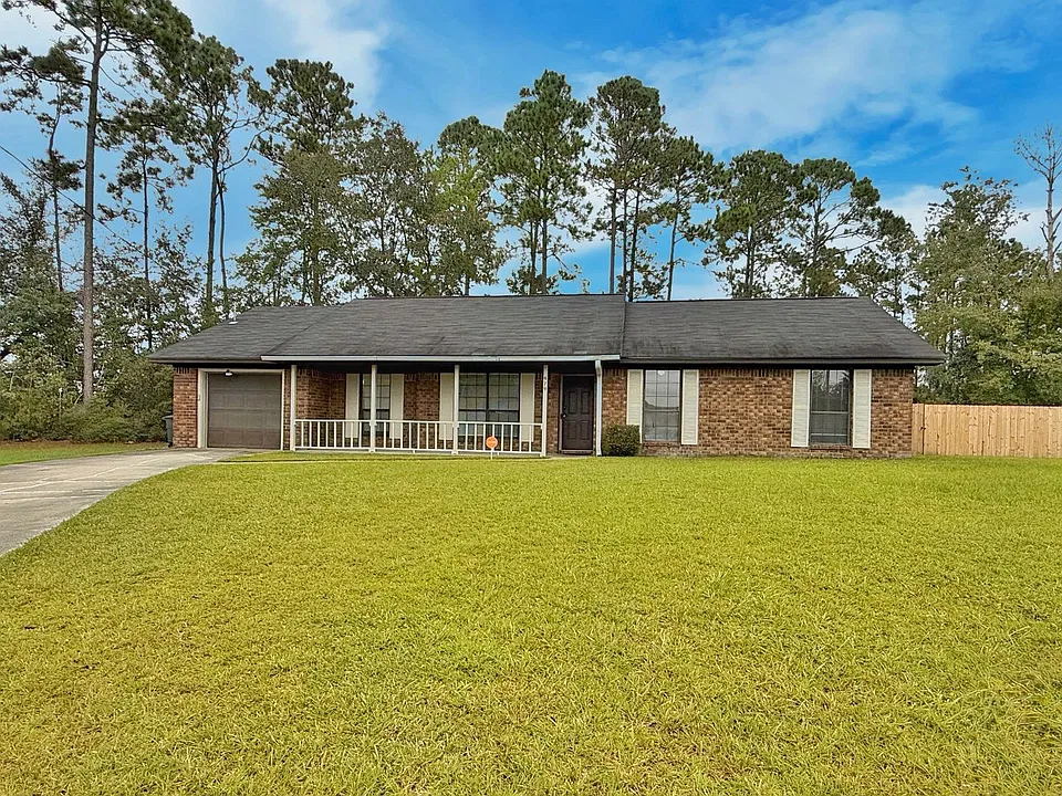 979 Shady Ln