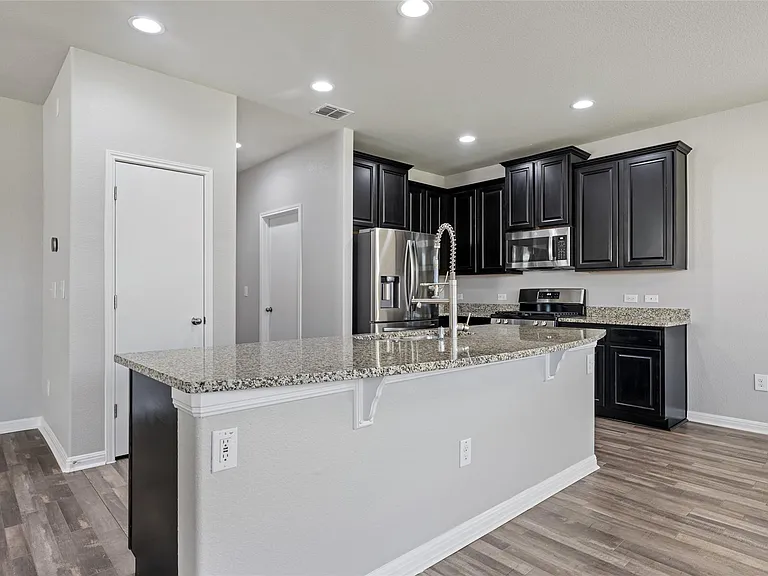 124 Guemal Rd — Photo 13
