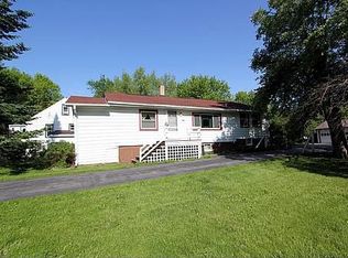 12508 W Meadow Ln, New Berlin, WI 53151