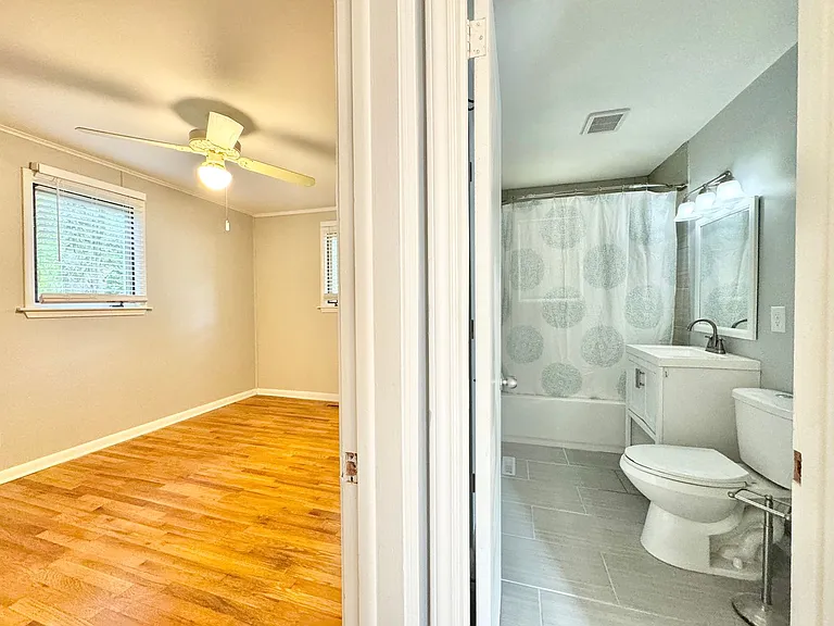 1600 Piper Pl — Photo 13