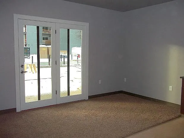 1137 Montana St — Photo 6