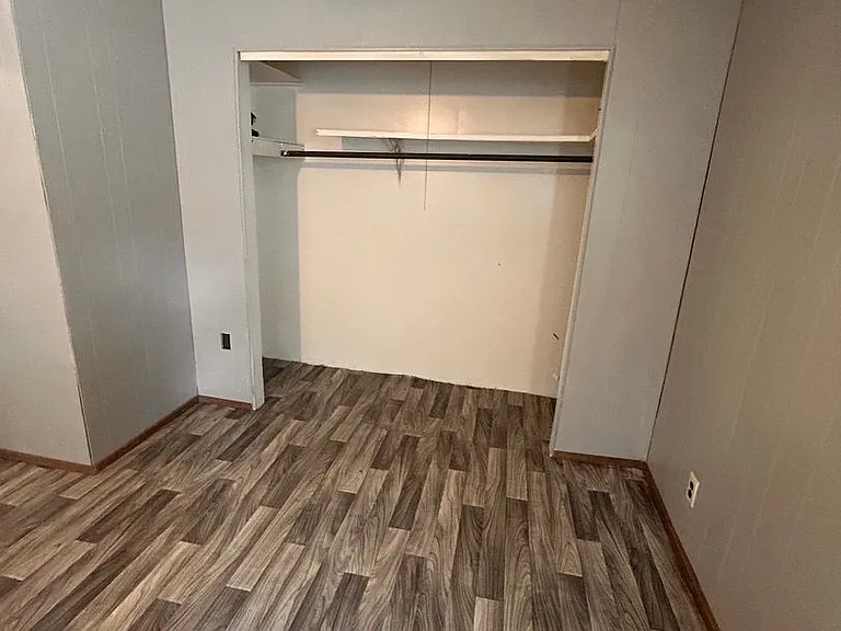 171 E 3rd St #1A — Photo 7