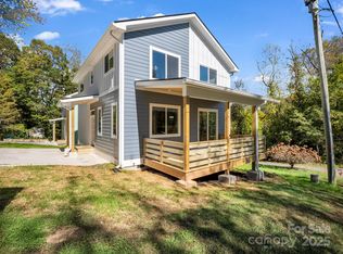 1 Pinnacle View Rd, Asheville, NC 28803