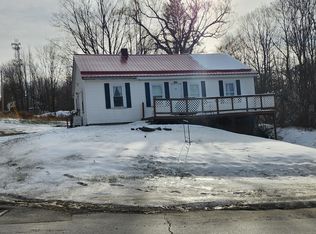 33 Main Street Hl, Dexter, ME 04930