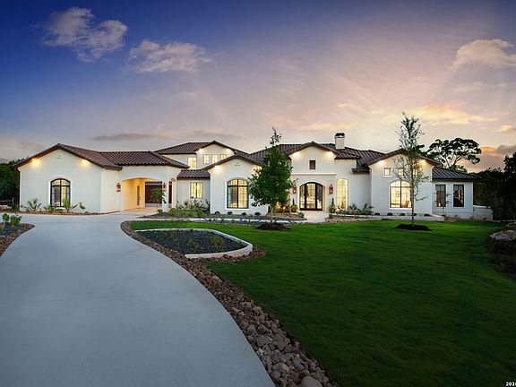 5th image of 117 Monterey Trail