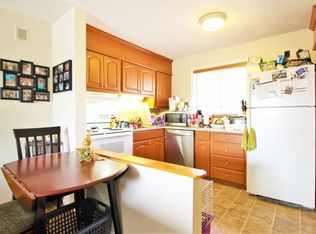 19 Jacqueline Rd APT E, Waltham, MA 02452