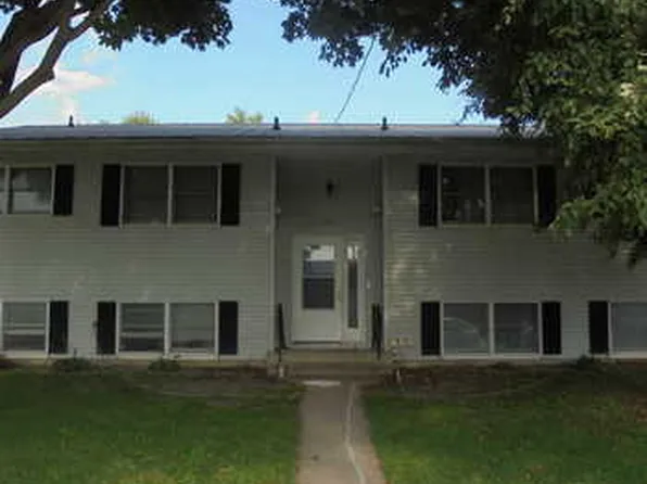 123 2nd Ave SE, Oelwein, IA