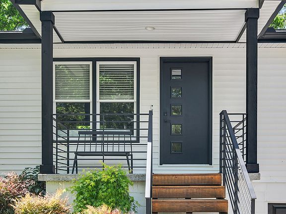 4th image of 401 Valeria Ct