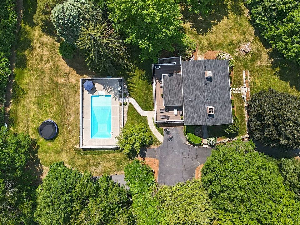 38 Nourse St, Westborough, MA 01581 | Zillow