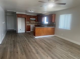 843 W 76th St, Los Angeles, CA 90044