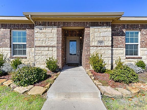 4th image of 3003 Driftwood Ln
