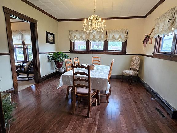 4th image of 1301 S Henry Ave