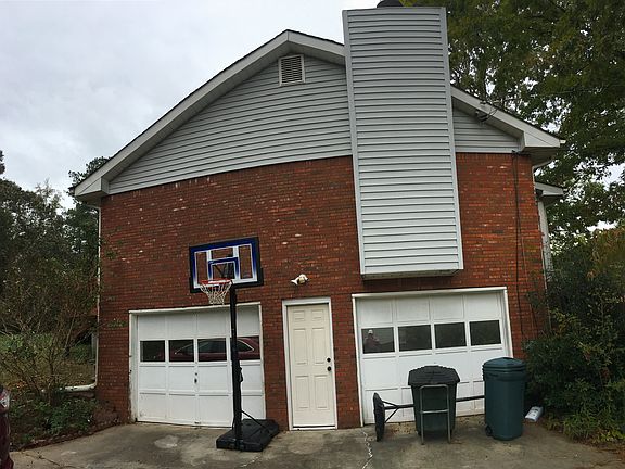 2nd image of 1847 Brandy Woods Dr SE