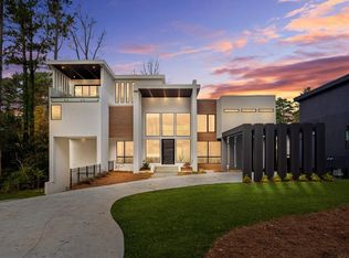 2650 Fairoaks Rd, Decatur, GA 30033