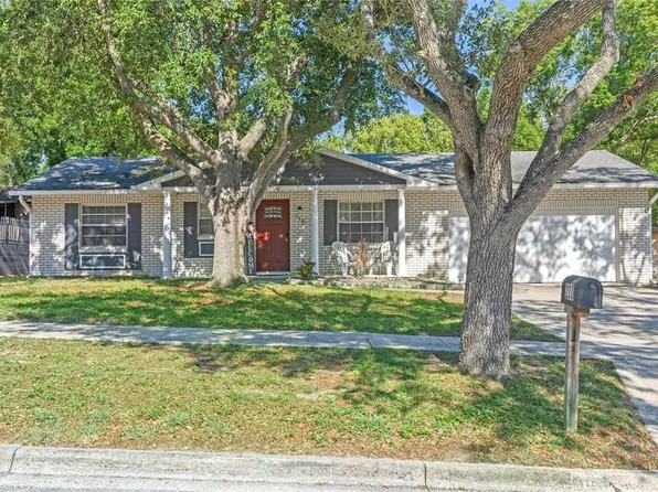 230 N DISSTON AVENUE, CLERMONT, FL 34711