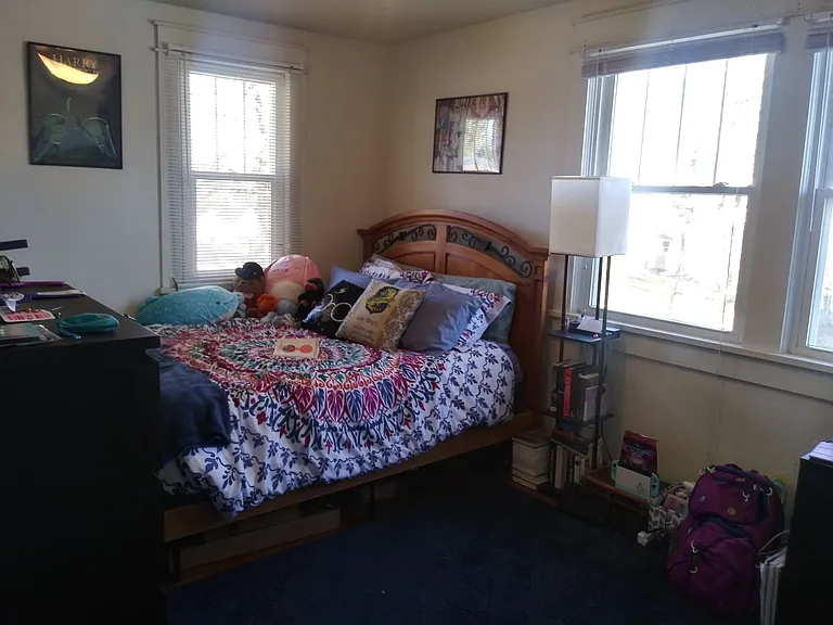 412 S Ballantine Rd — Photo 28
