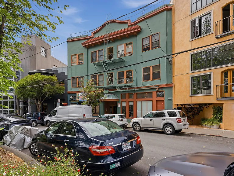 21 S Park St #214 — Photo 11