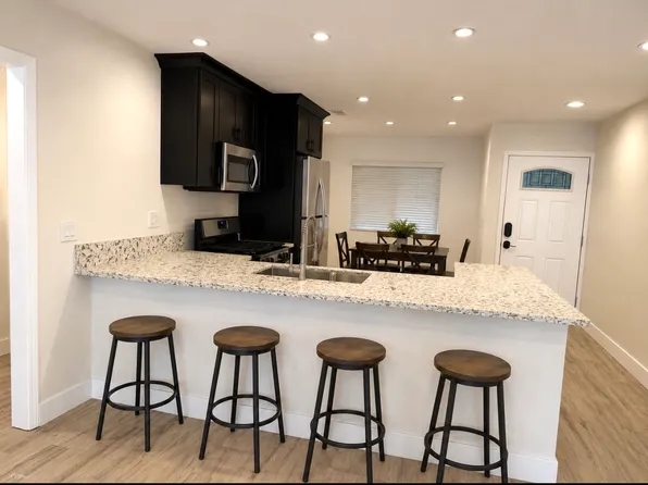 7572 Volga Dr APT 2, Huntington Beach, CA 92647