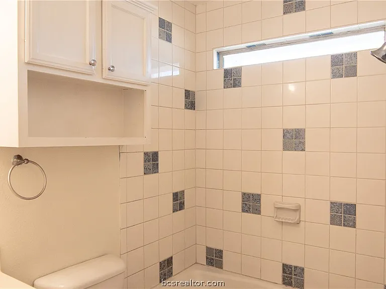 3739 Marielene Cir — Photo 11