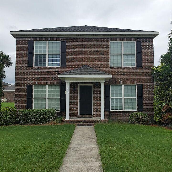 1st image of 133 Herschel Dr