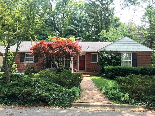 1 Ruthven Pl Photo 1