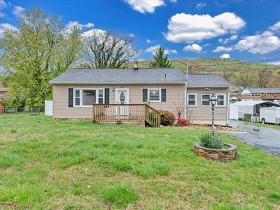 1944 Burma Rd, Salem, VA, 24153