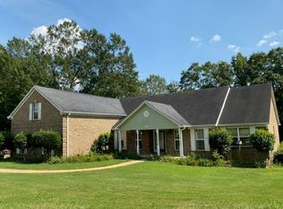 1135 Oak Hill Rd, Covington, GA 30016