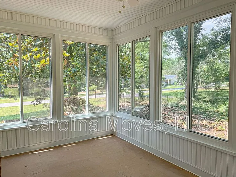 46 Long Forest Dr — Photo 9